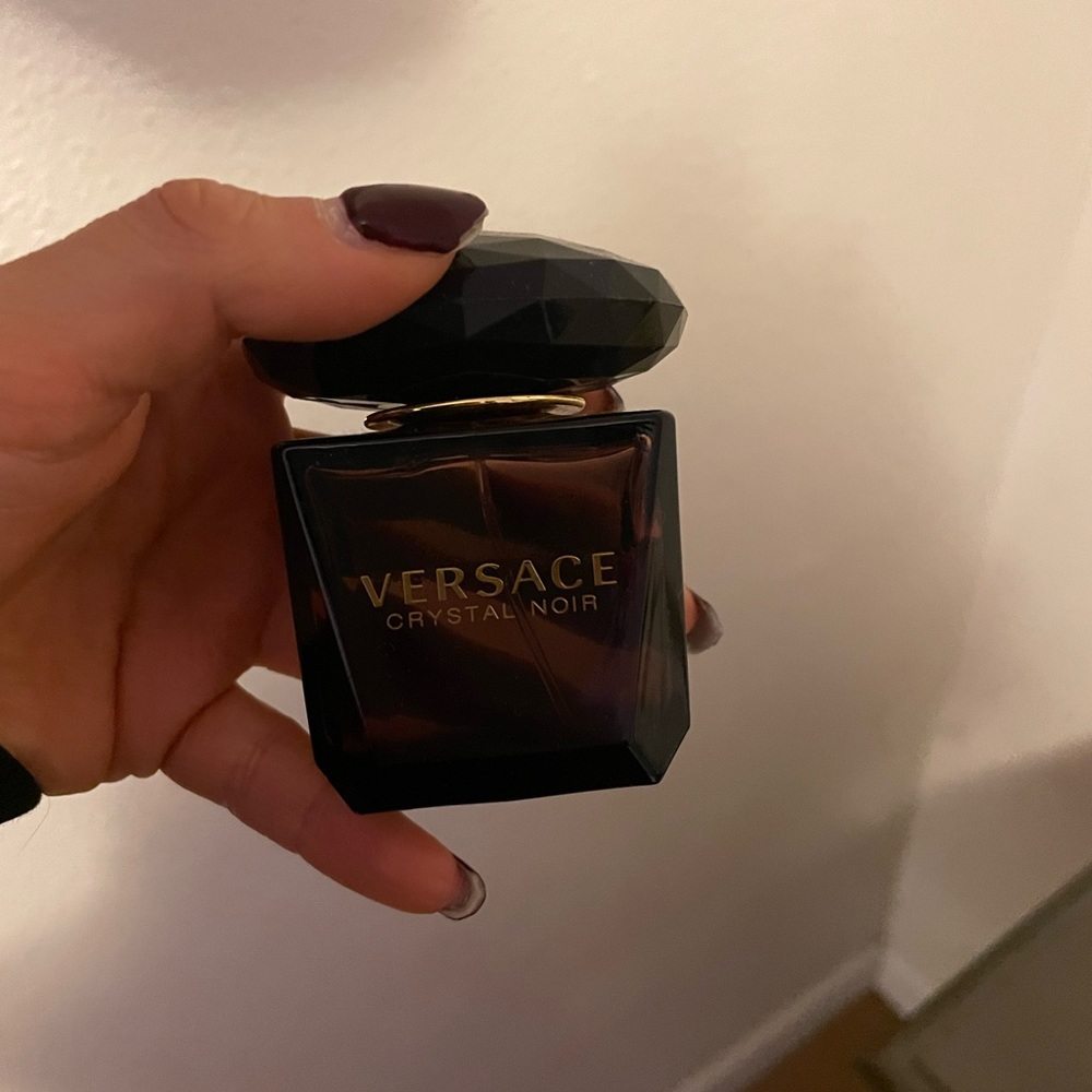 Versace crystal noir 1oz edt